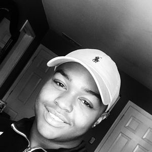 Meet your Posher, Joshua